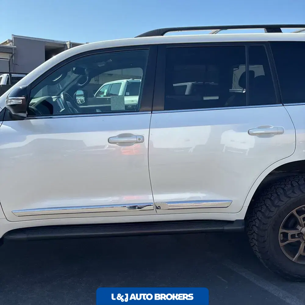2021 Toyota Land Cruiser Heritage Edition