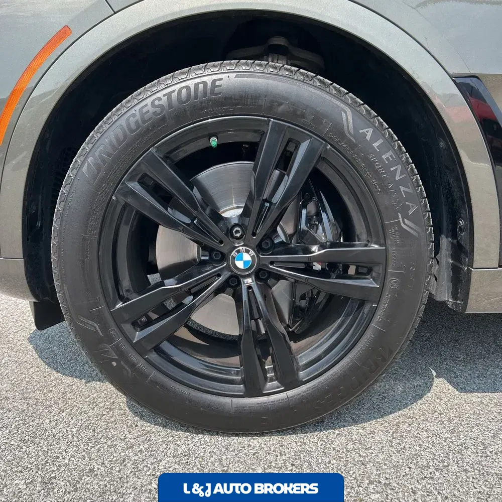 2025 BMW X7 XDrive40i 4D SUV