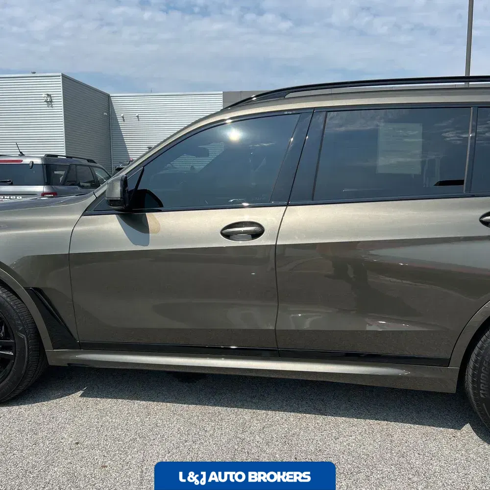 2025 BMW X7 XDrive40i 4D SUV