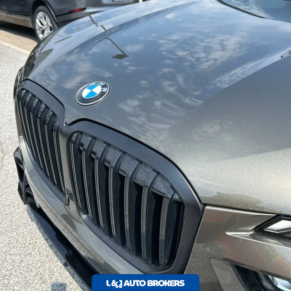 2025 BMW X7 XDrive40i 4D SUV