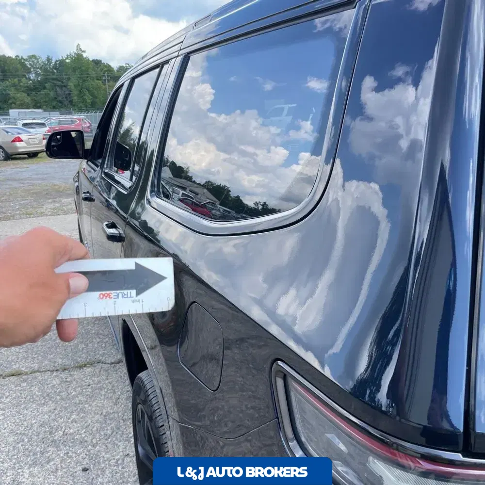 2023 Jeep Grand Wagoneer Obsidian