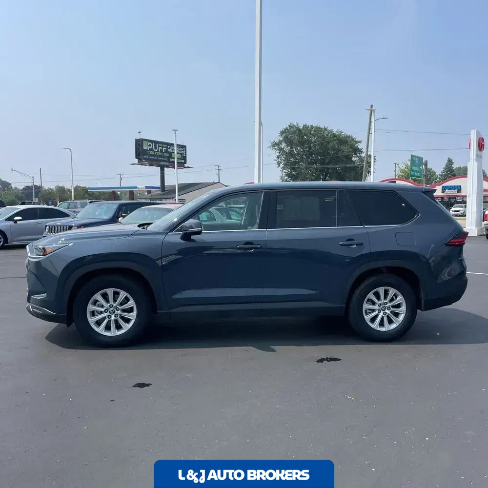 2025 Toyota Grand Highlander XLE