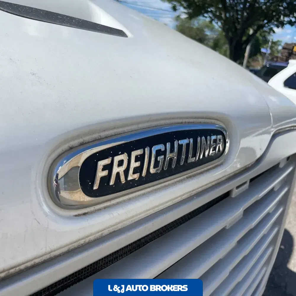 2020 Freightliner Commercial M106 (CA72-204) CONV CAB  TRUCK 4X2 7.7L