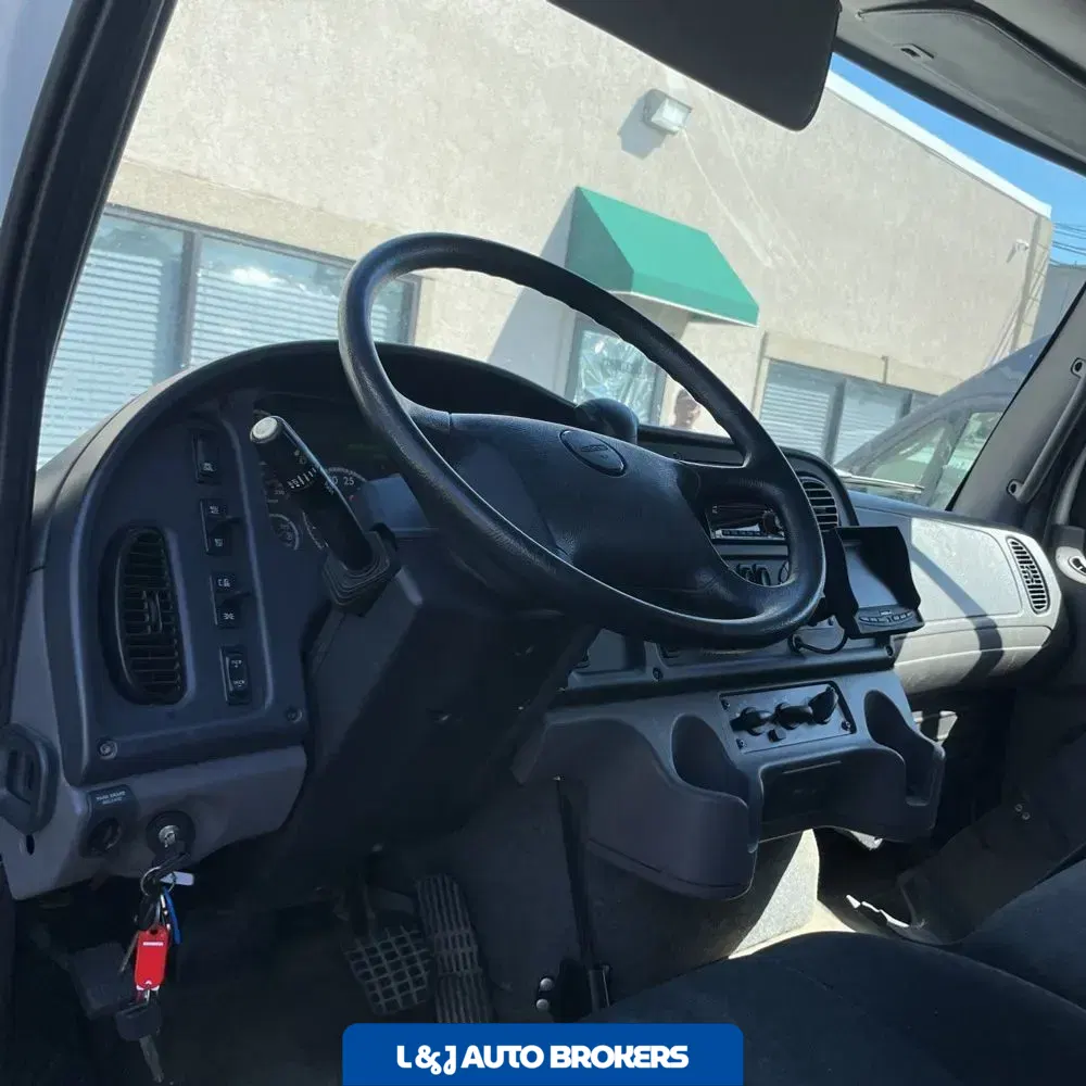 2020 Freightliner Commercial M106 (CA72-204) CONV CAB  TRUCK 4X2 7.7L
