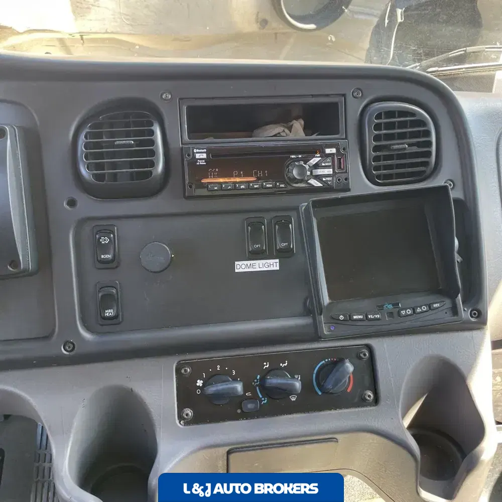 2020 Freightliner Commercial M106 (CA72-204) CONV CAB  TRUCK 4X2 7.7L
