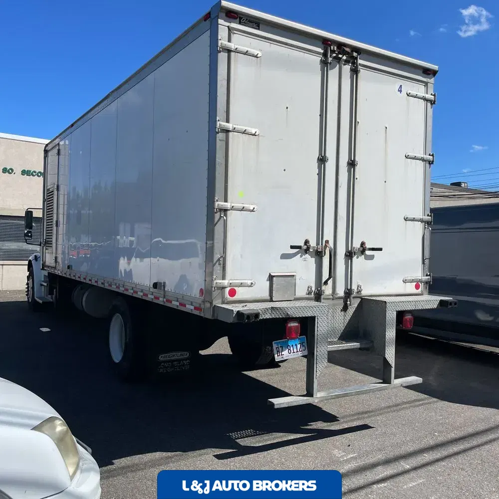 2020 Freightliner Commercial M106 (CA72-204) CONV CAB  TRUCK 4X2 7.7L