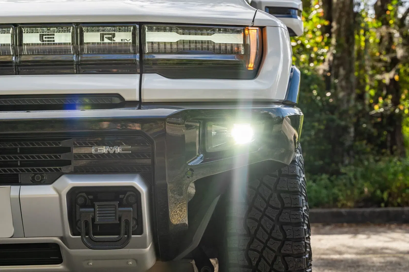 2022 GMC Hummer EV Pickup Edition 1
