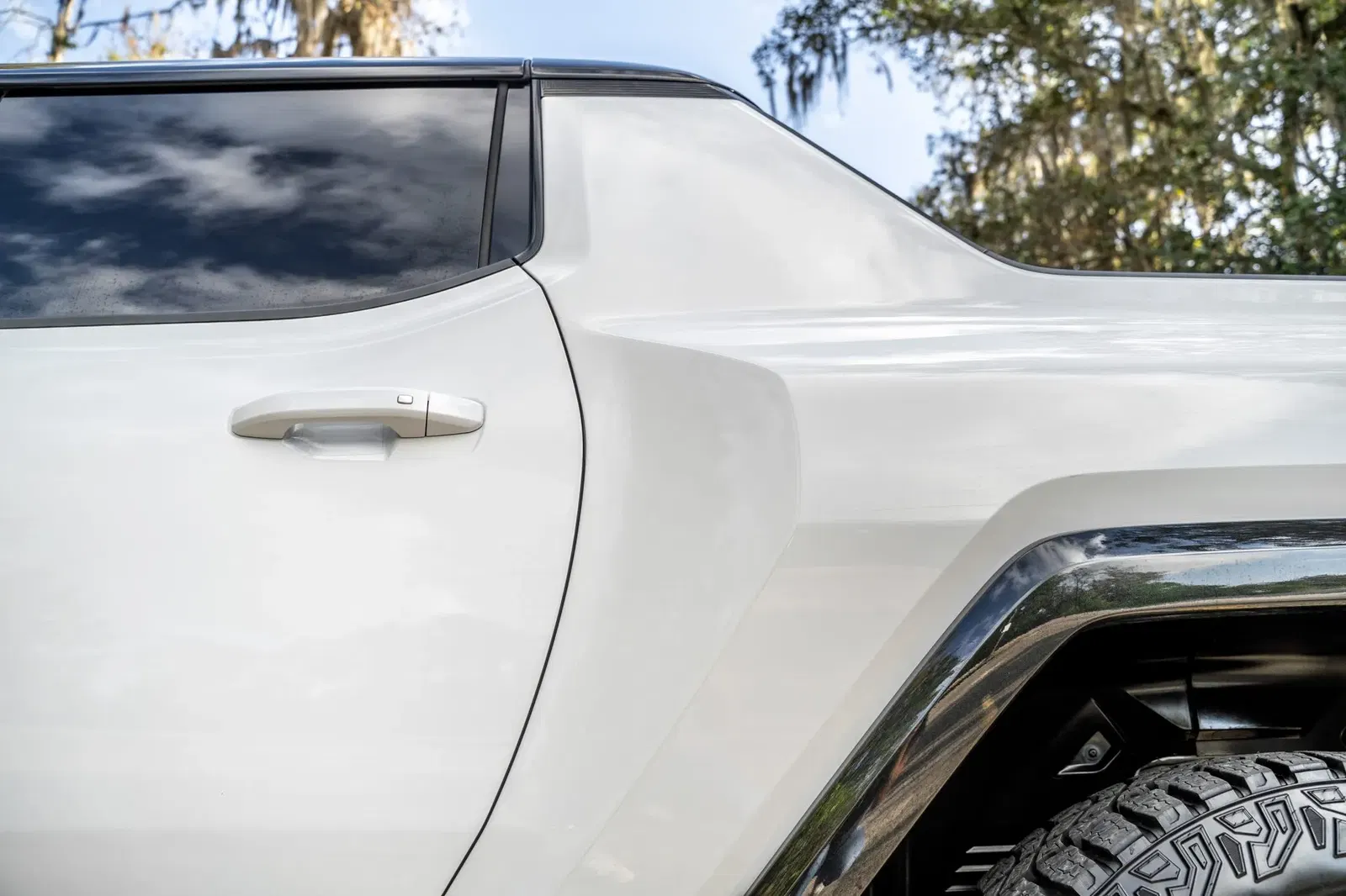 2022 GMC Hummer EV Pickup Edition 1
