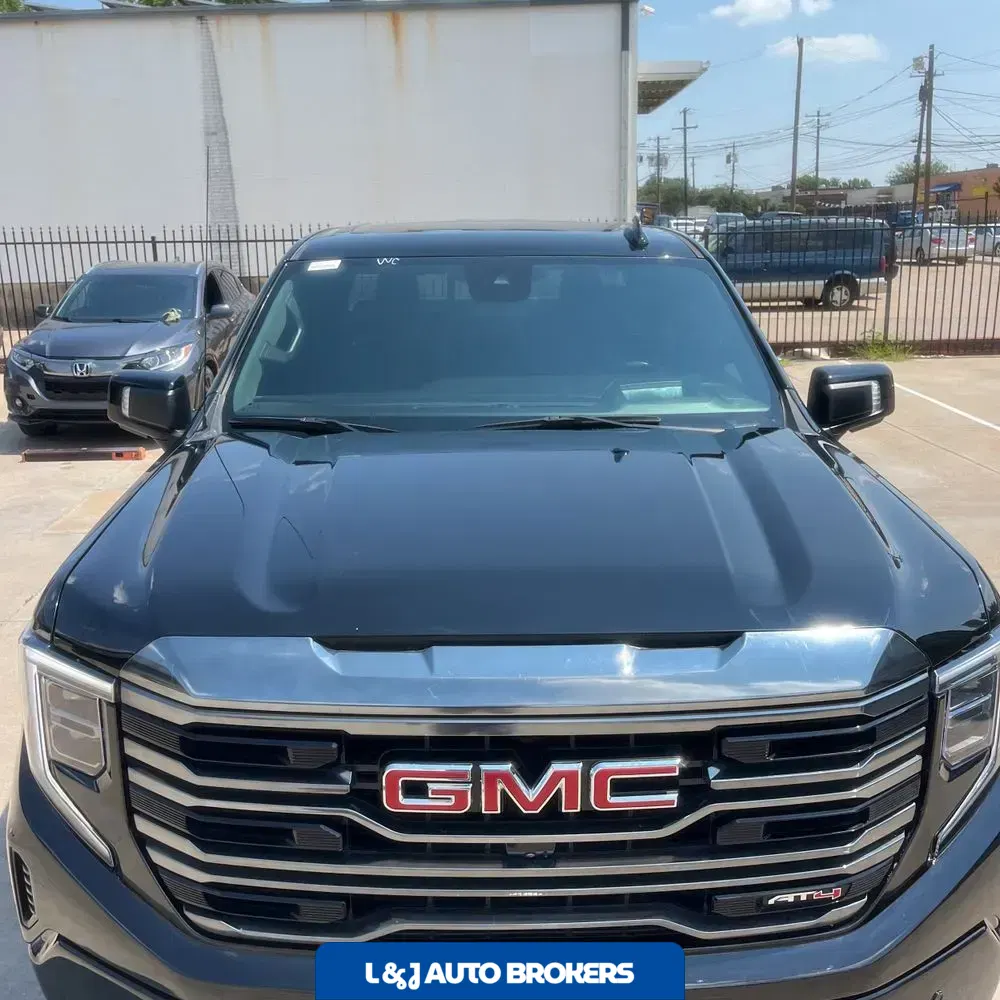 2023 GMC Sierra 1500 AT4