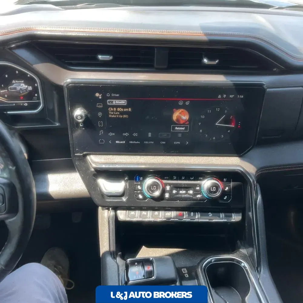 2023 GMC Sierra 1500 AT4