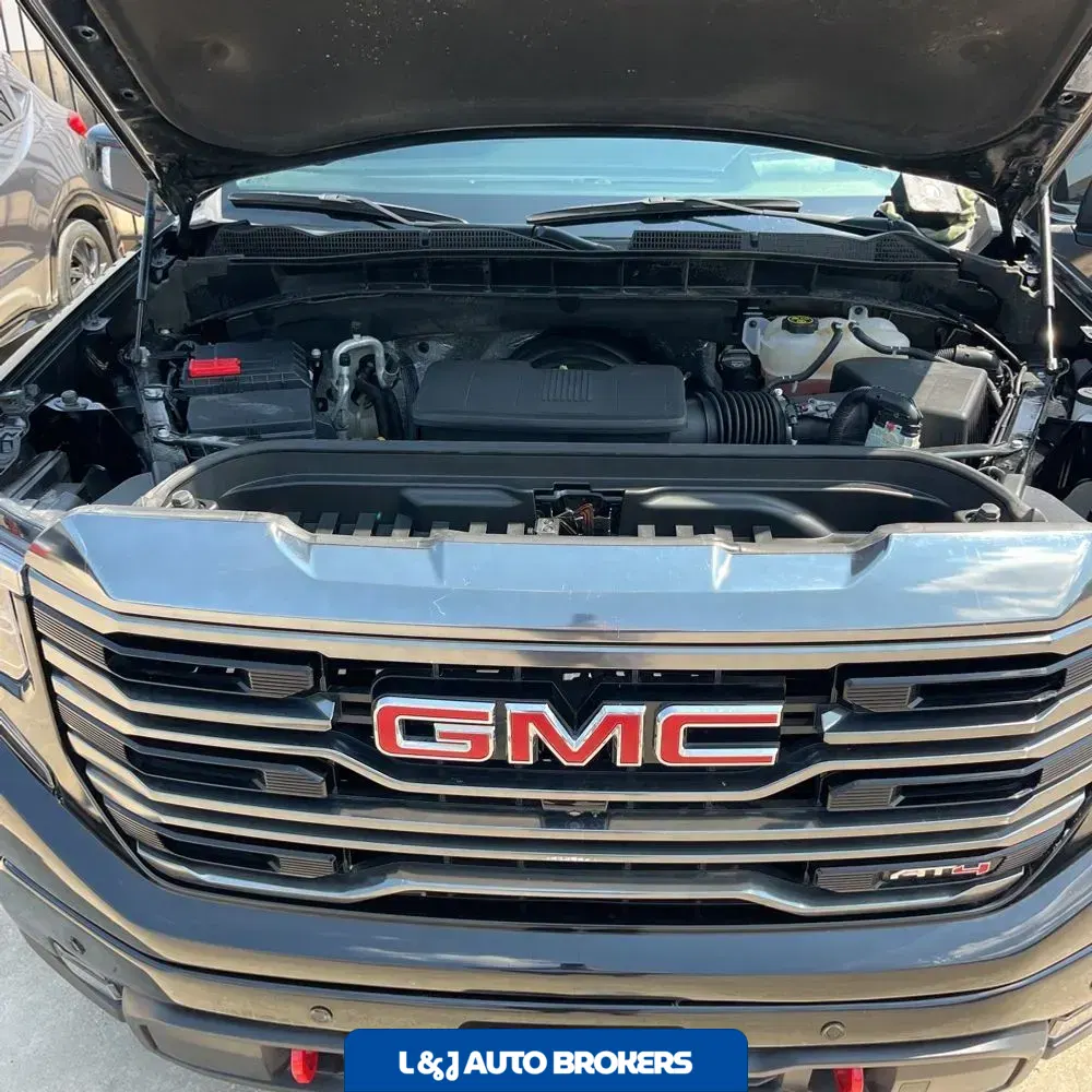 2023 GMC Sierra 1500 AT4
