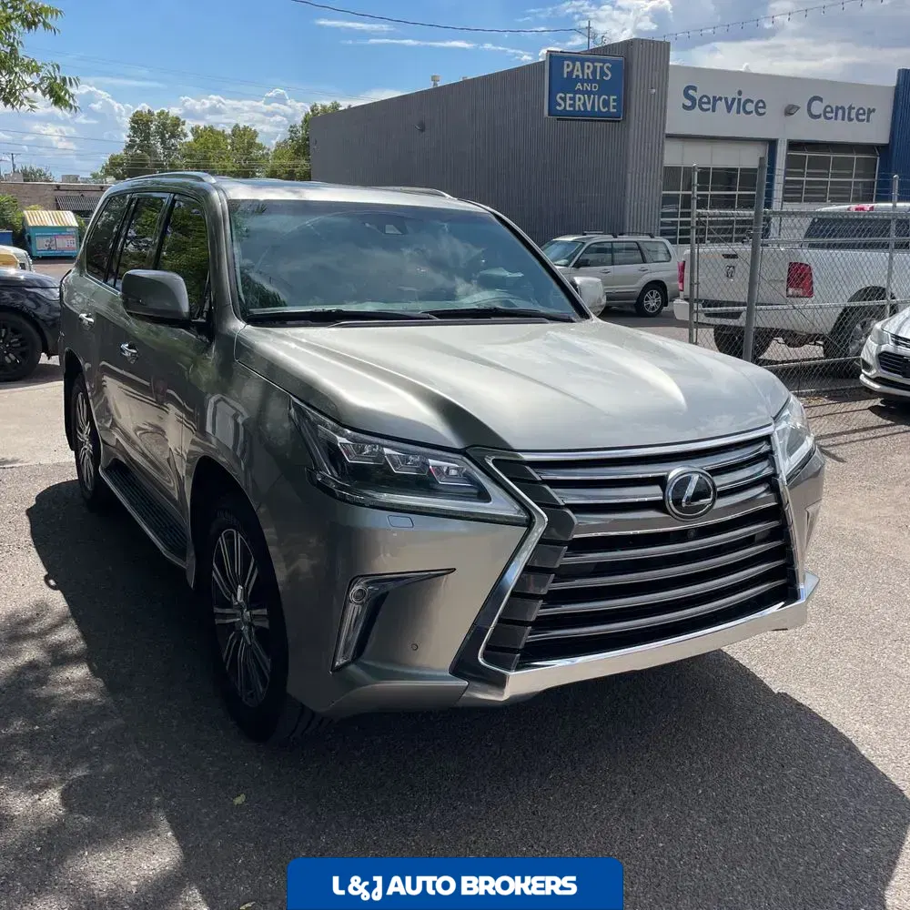 2016 Lexus LX 570 Base