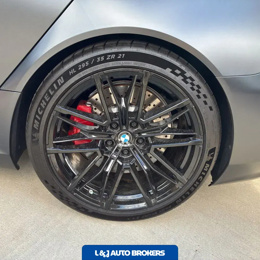 2025 BMW M5 Base