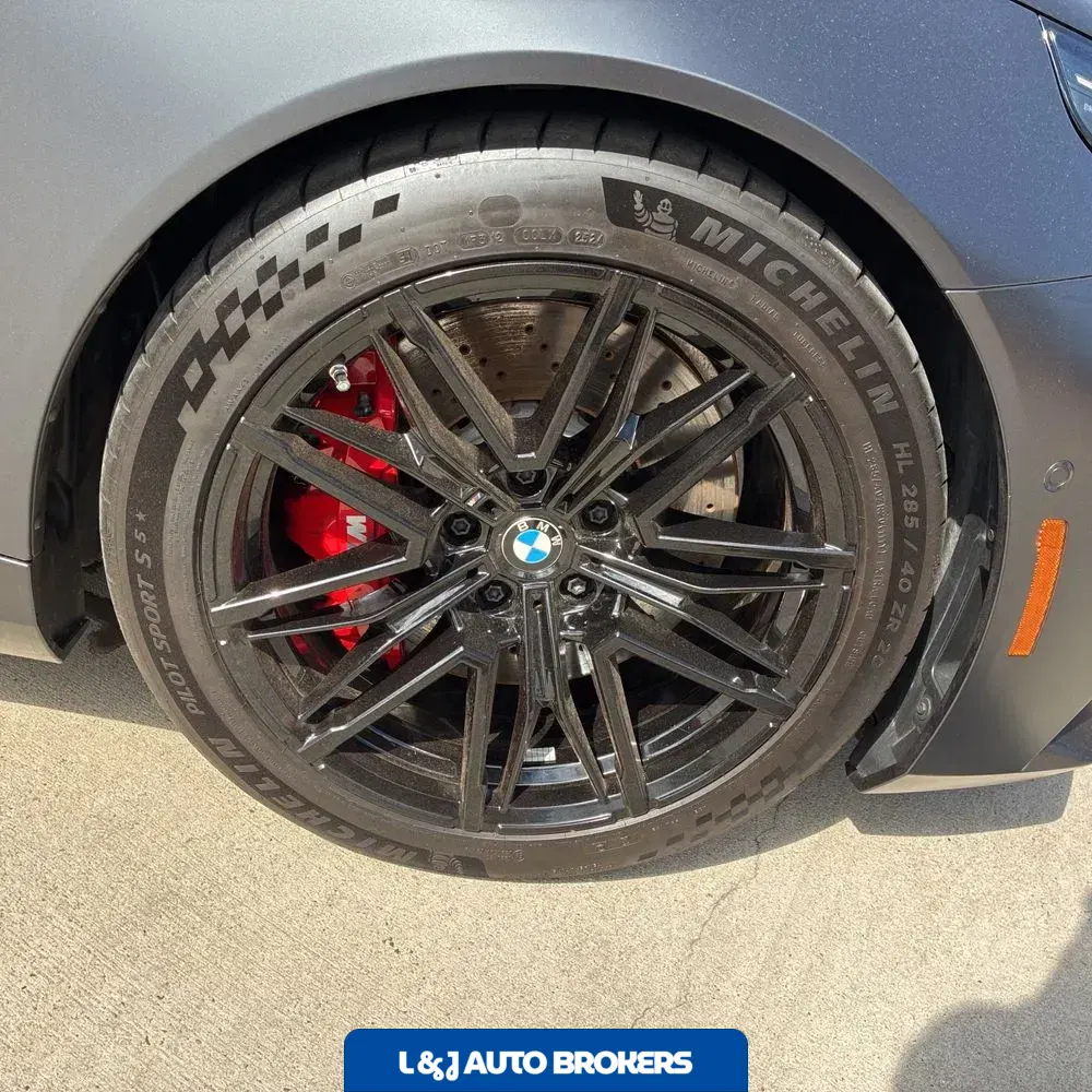 2025 BMW M5 Base