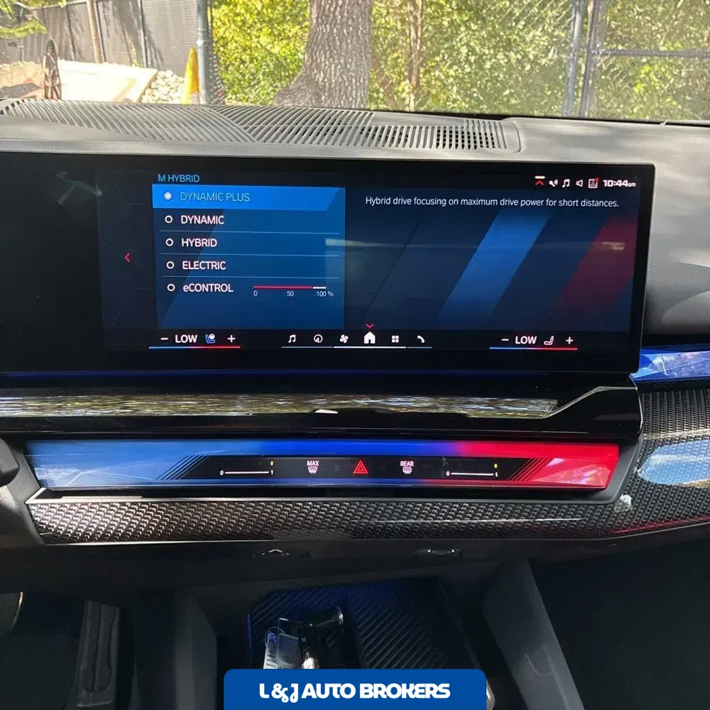 2025 BMW M5 Base