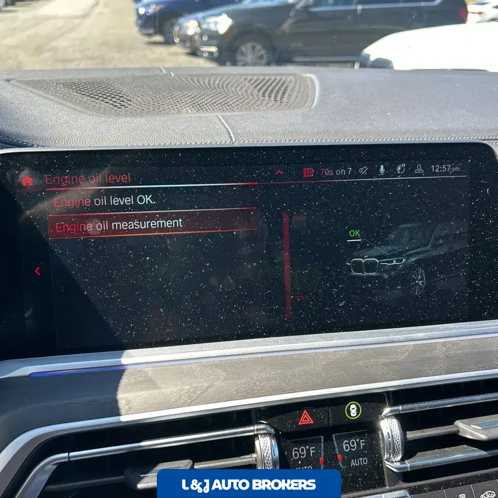 2022 BMW X7 M50i