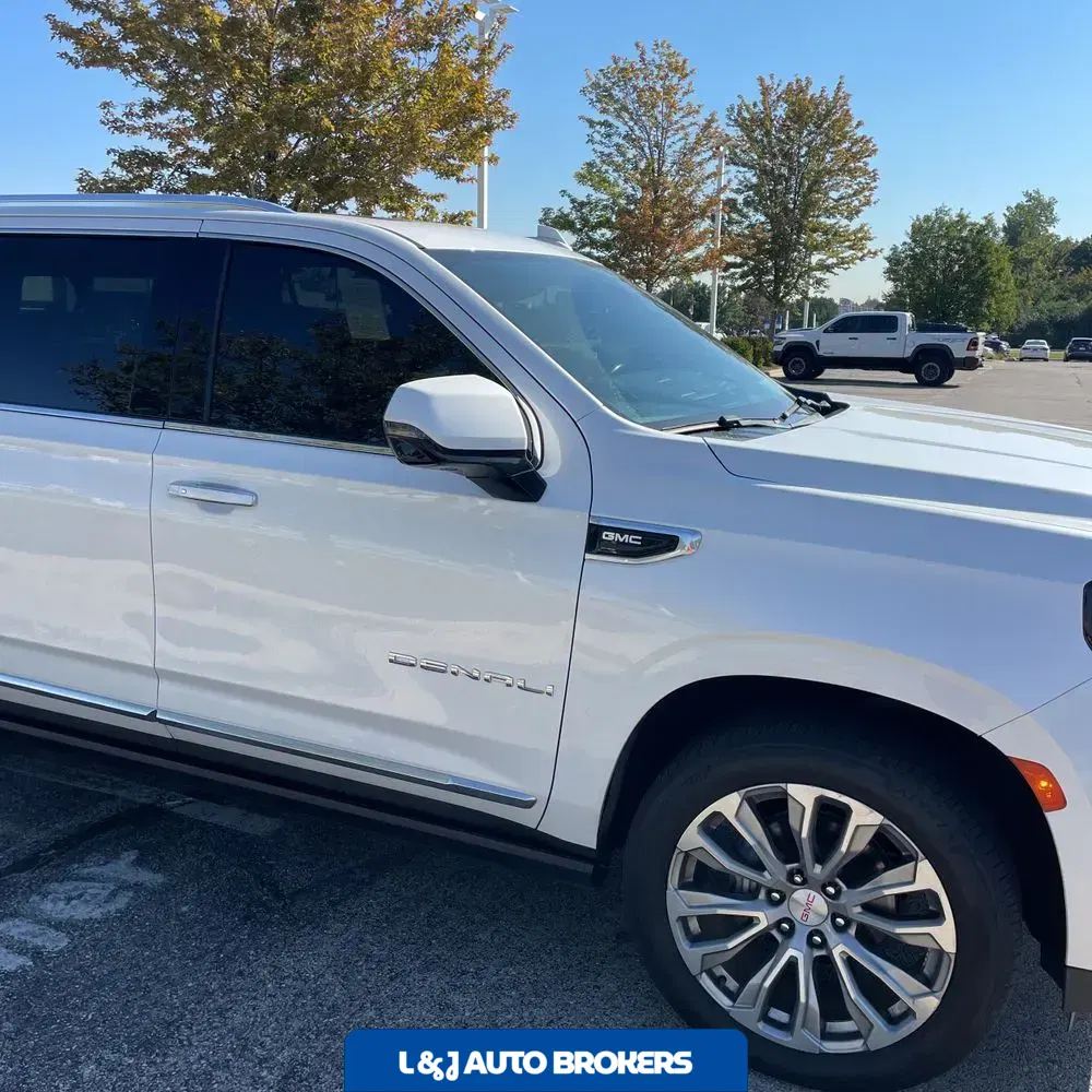 2022 GMC Yukon XL Denali