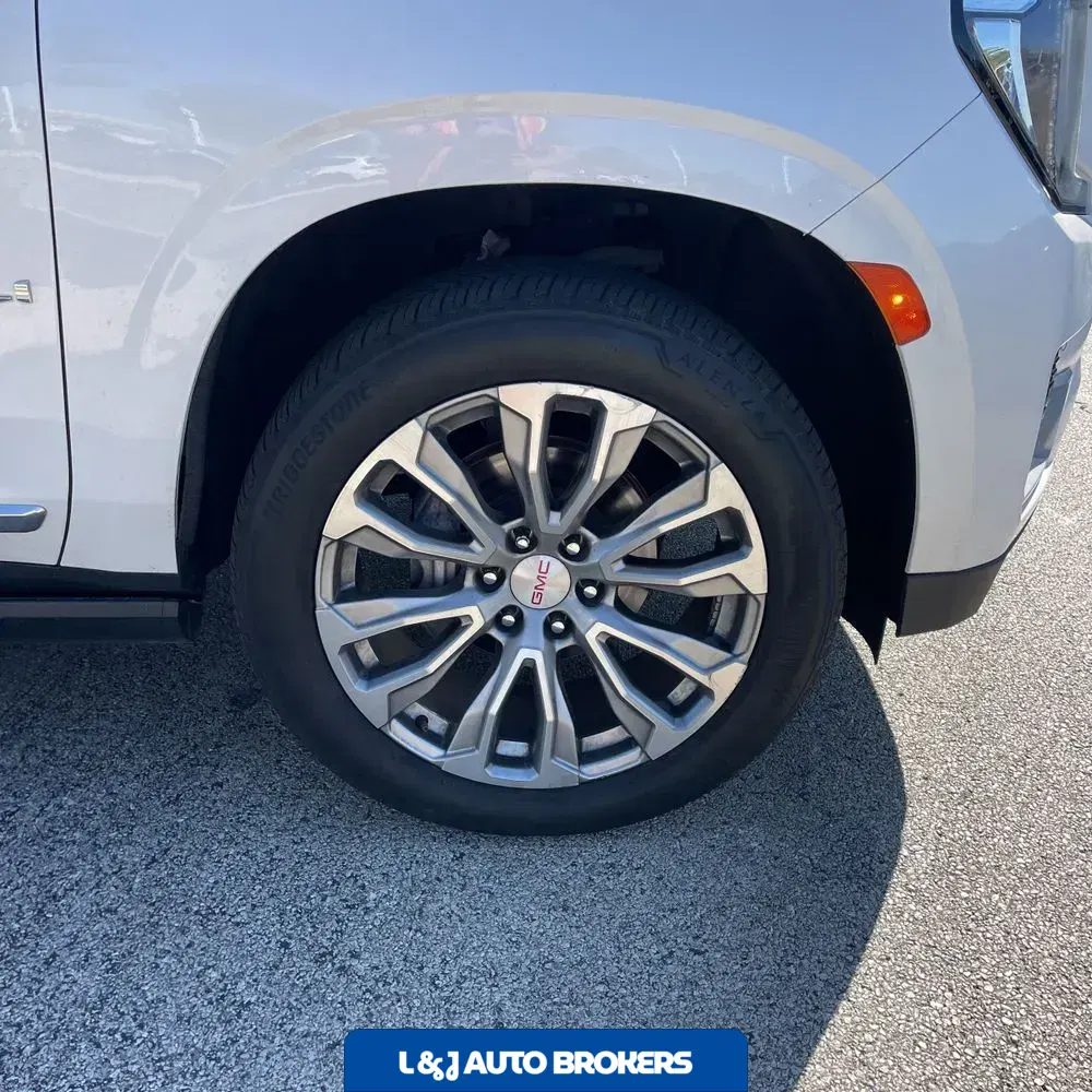 2022 GMC Yukon XL Denali