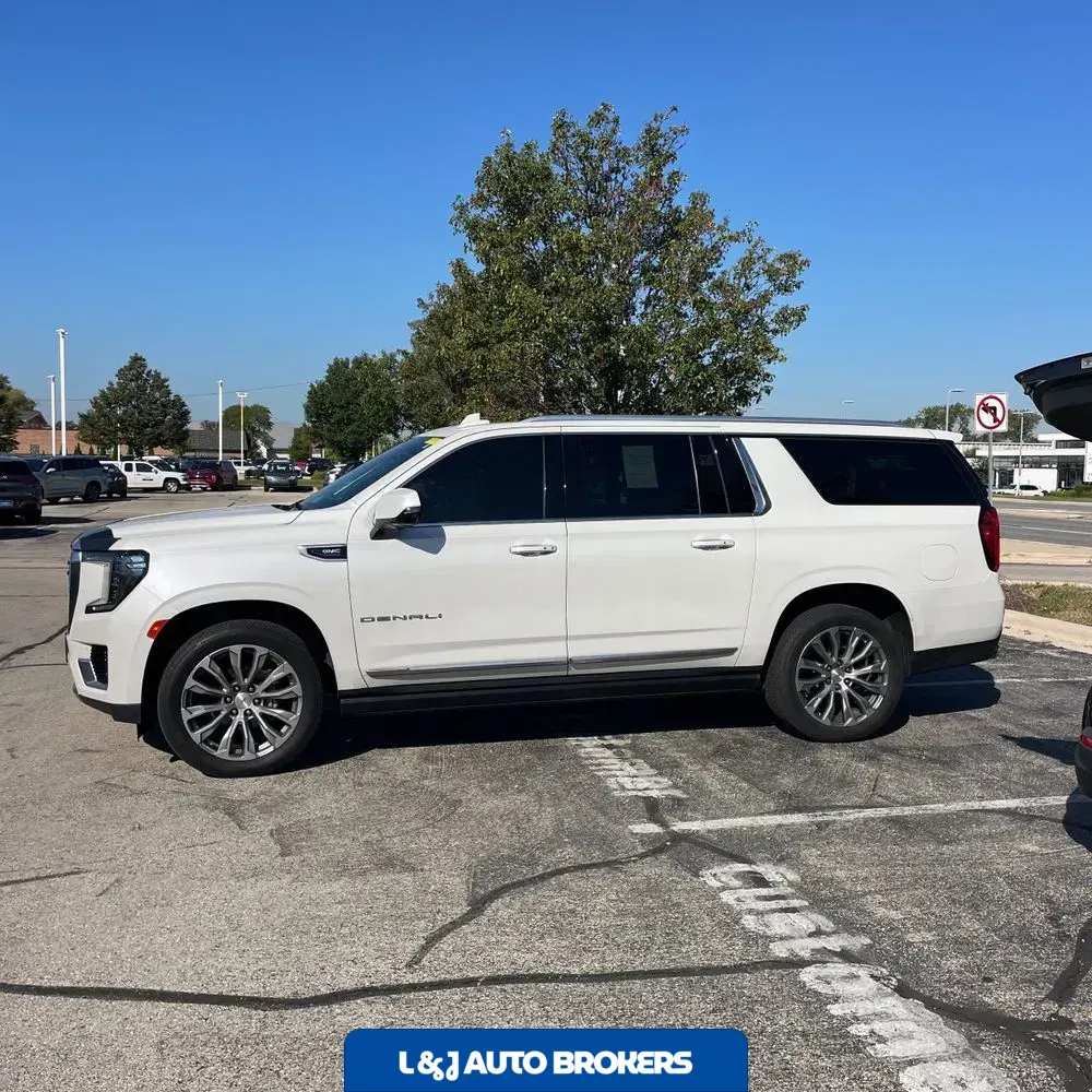 2022 GMC Yukon XL Denali