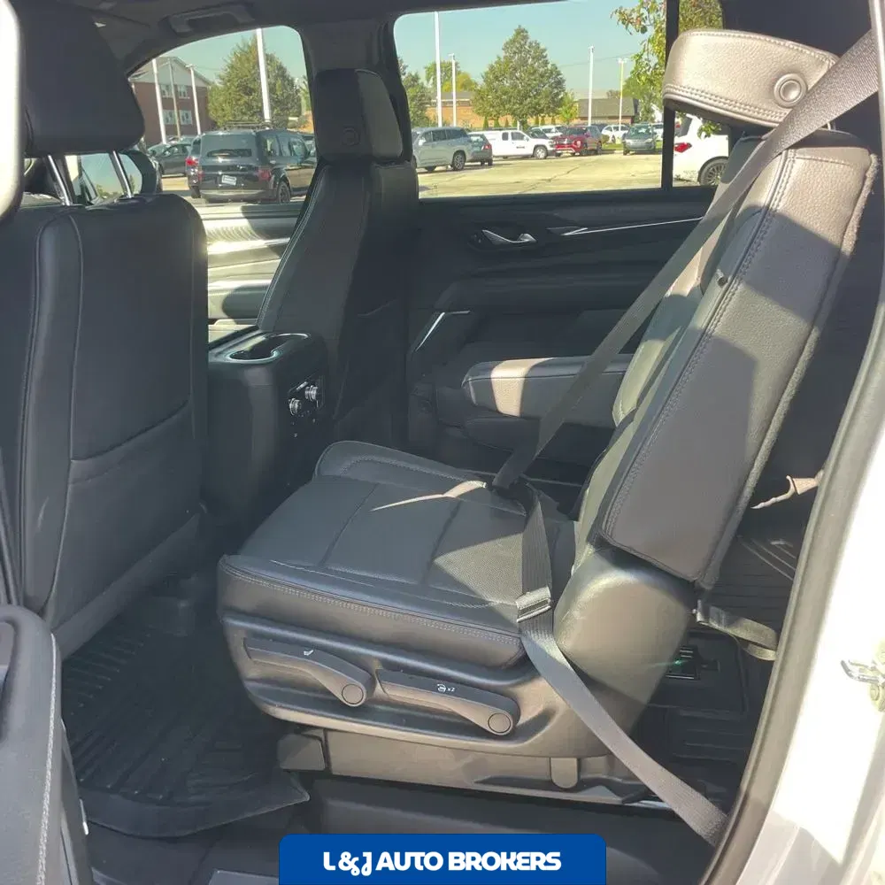 2022 GMC Yukon XL Denali