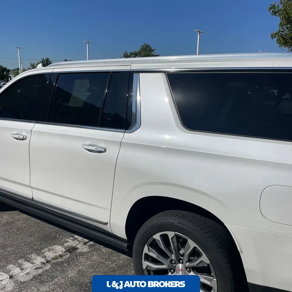 2022 GMC Yukon XL Denali