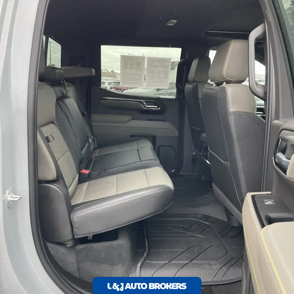 2025 Chevrolet Silverado 1500 ZR2