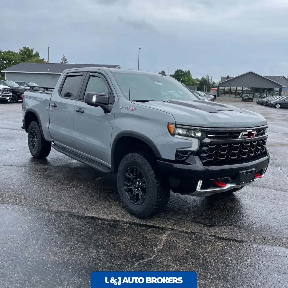 2025 Chevrolet Silverado 1500 ZR2