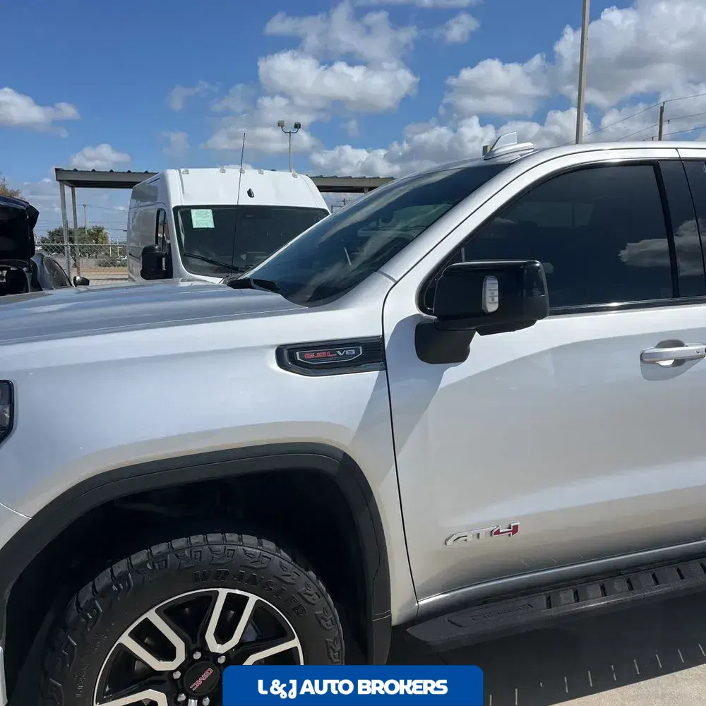 2022 GMC Sierra 1500 AT4