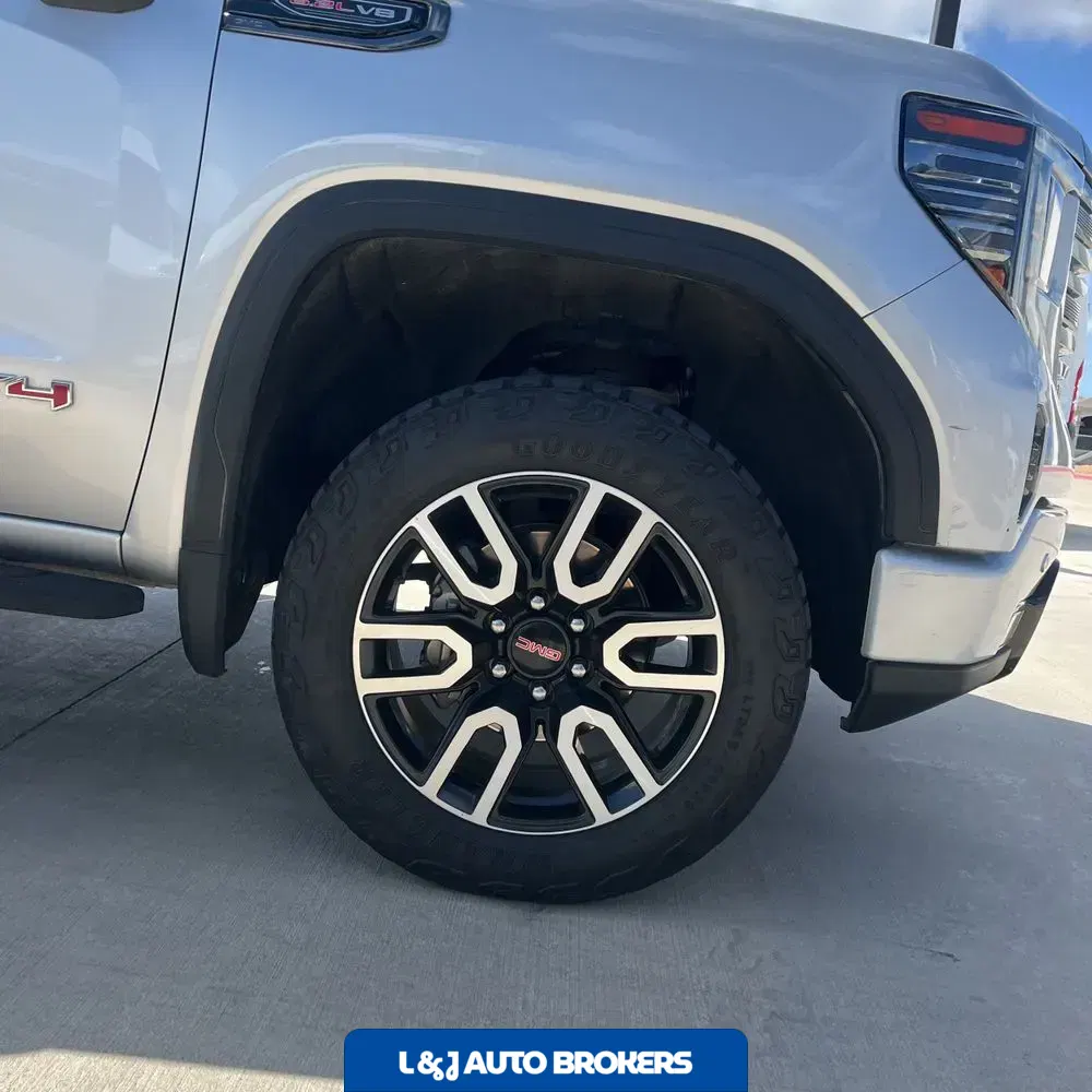 2022 GMC Sierra 1500 AT4