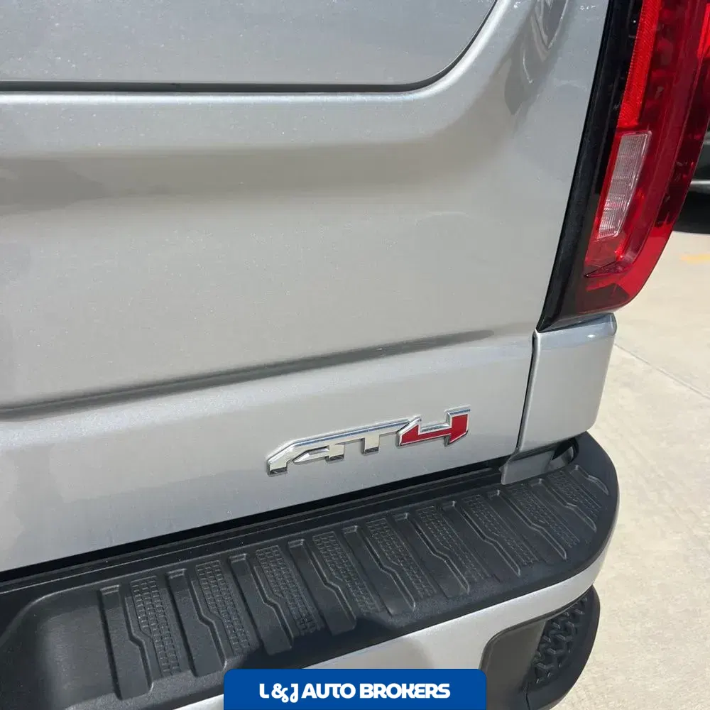 2022 GMC Sierra 1500 AT4
