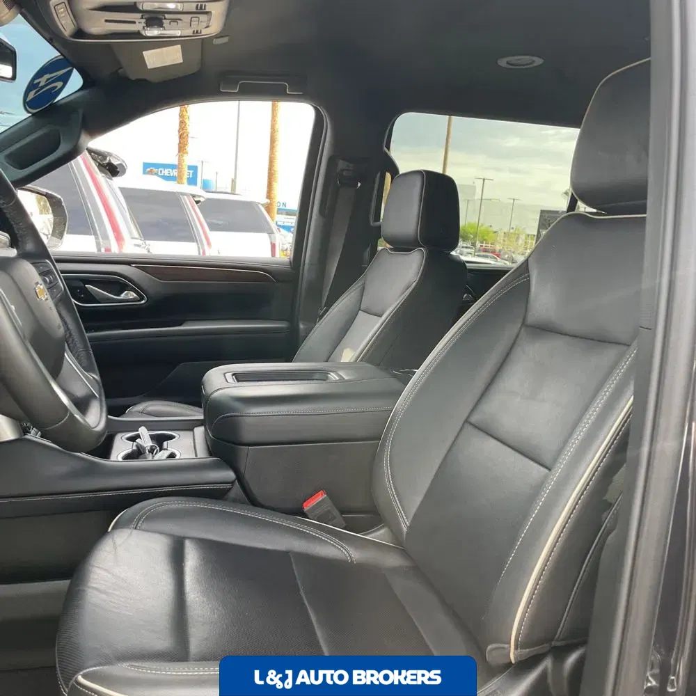 2024 Chevrolet Suburban Premier