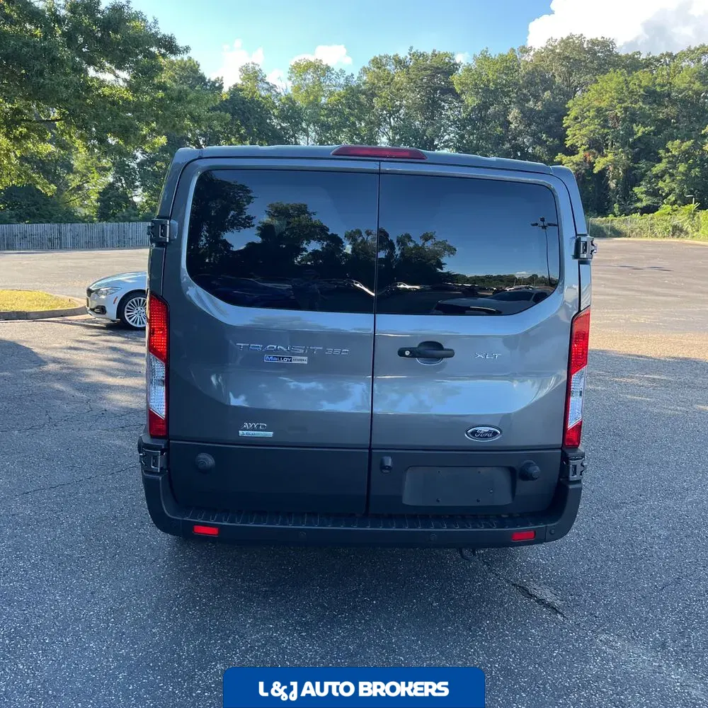 2024 Ford Transit 350 XLT
