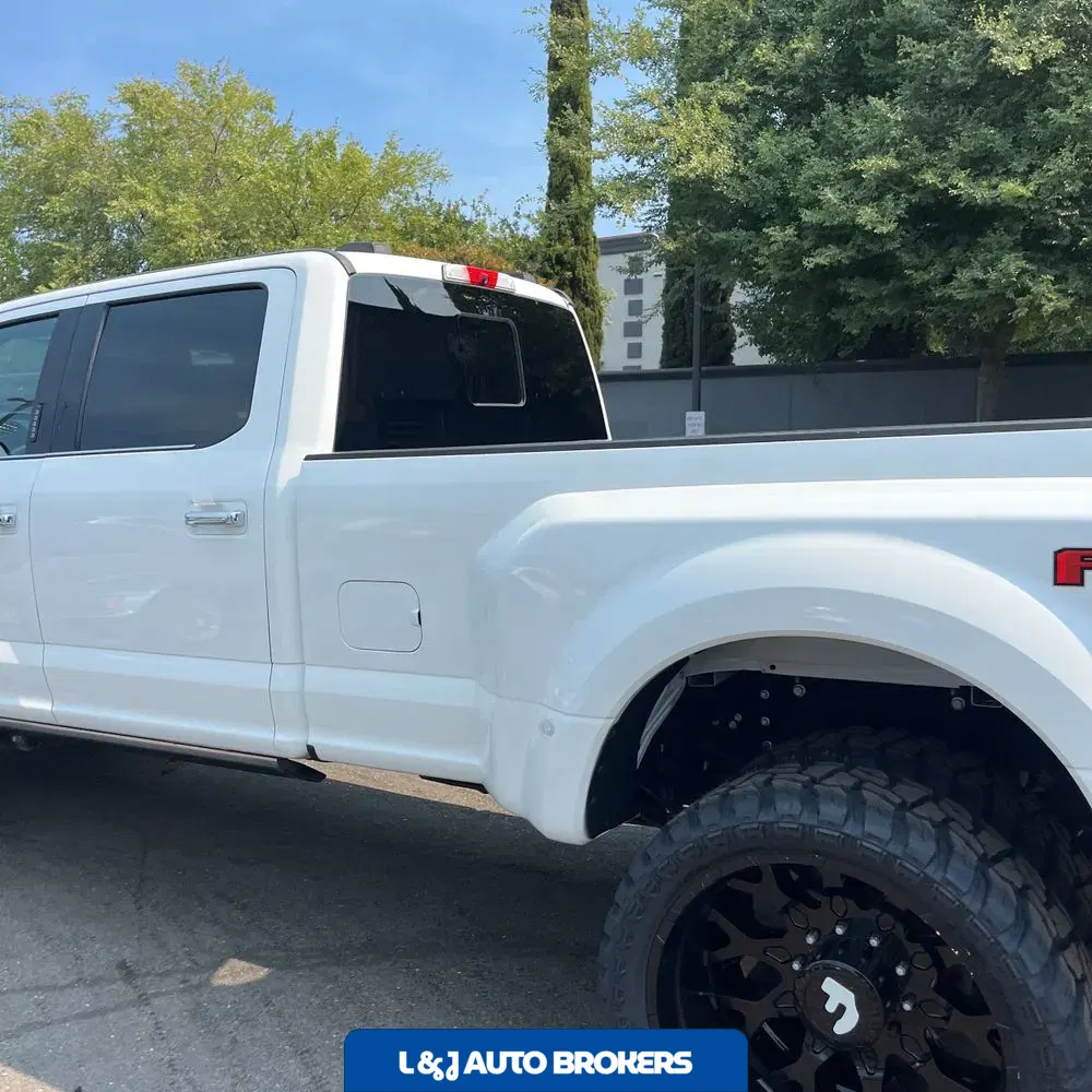 2020 Ford F-450 Super Duty Platinum