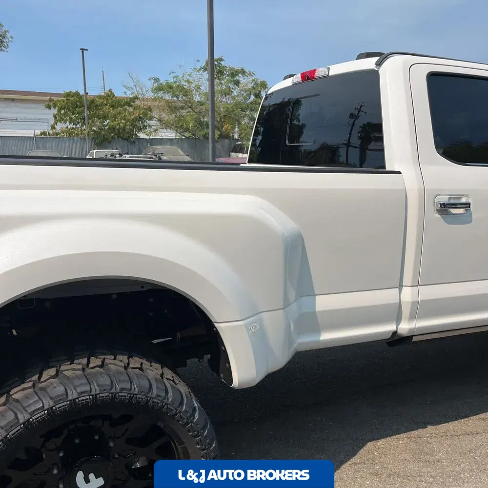 2020 Ford F-450 Super Duty Platinum