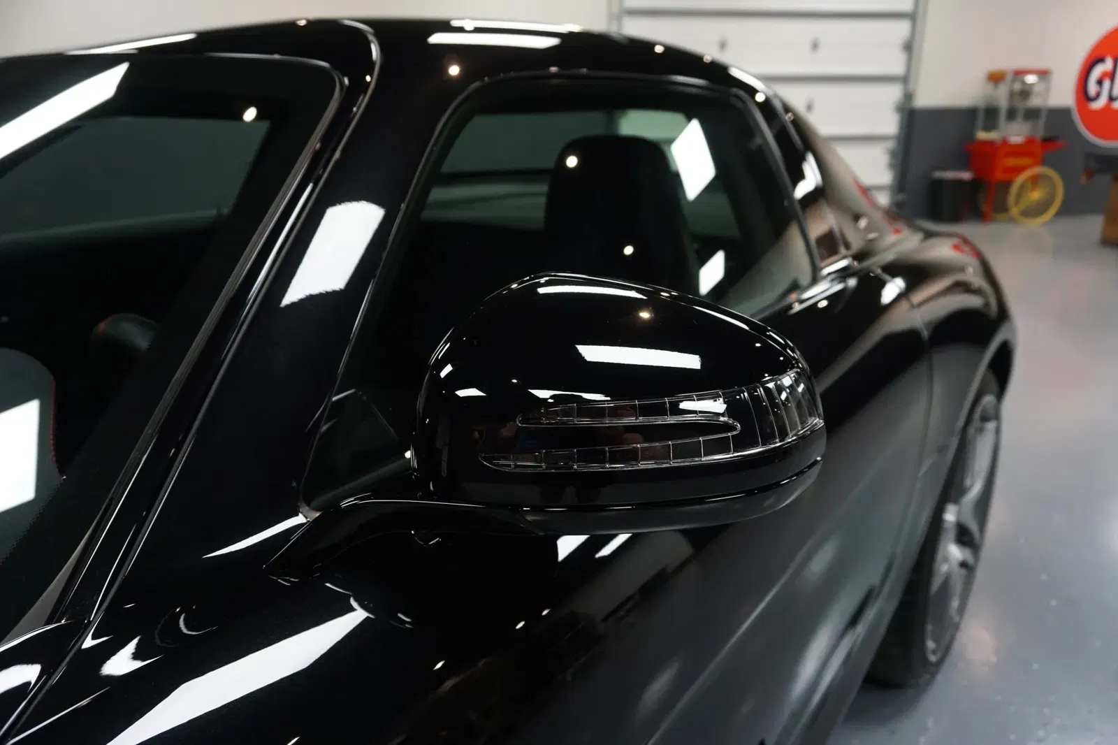 1,700-Mile 2013 Mercedes-Benz SLS AMG GT
