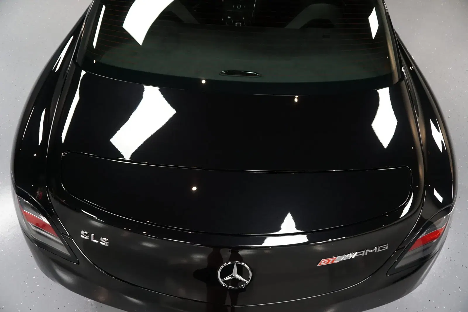 1,700-Mile 2013 Mercedes-Benz SLS AMG GT
