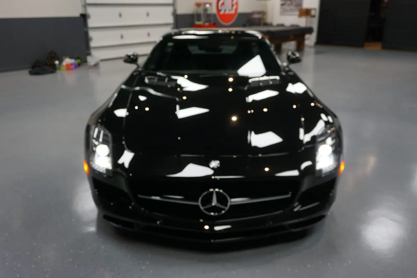 1,700-Mile 2013 Mercedes-Benz SLS AMG GT