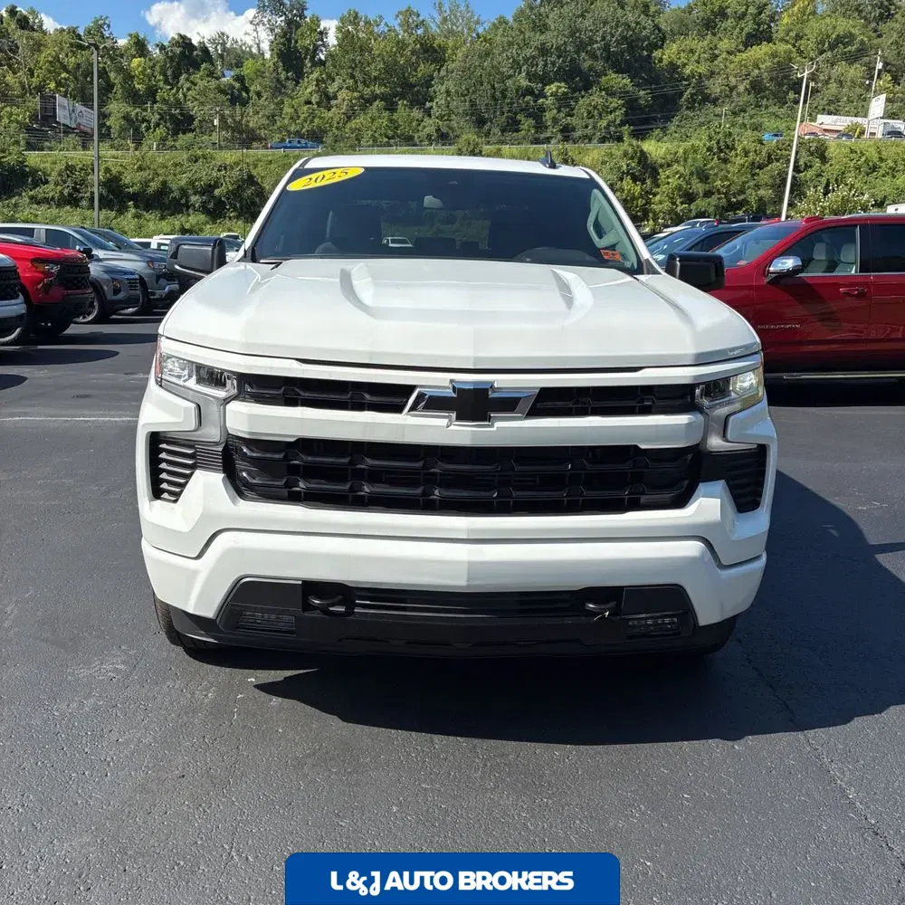 2025 Chevrolet Silverado 1500 RST