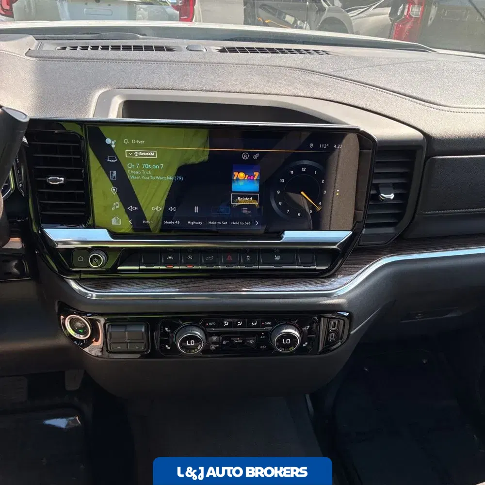 2025 Chevrolet Silverado 1500 RST