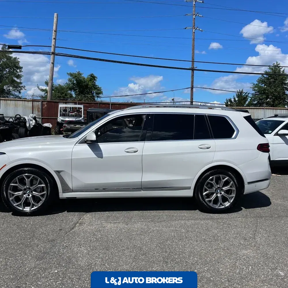 2024 BMW X7 XDrive40i