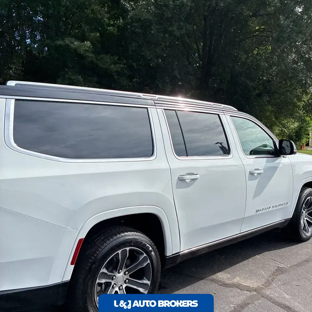 2024 Jeep Grand Wagoneer L Base