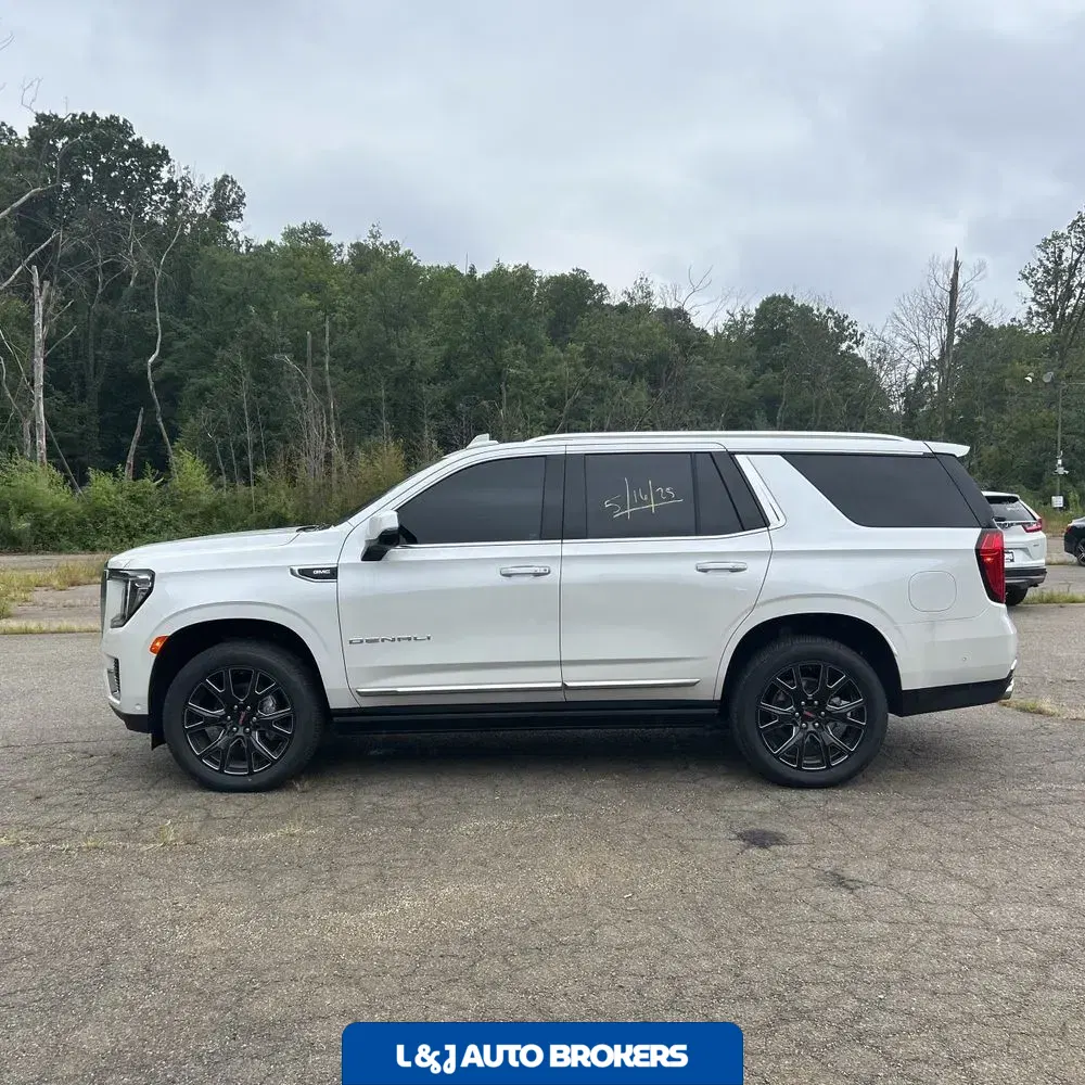 2023 GMC Yukon Denali