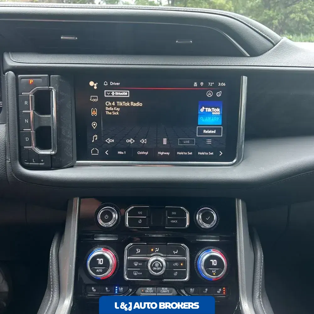 2023 GMC Yukon Denali
