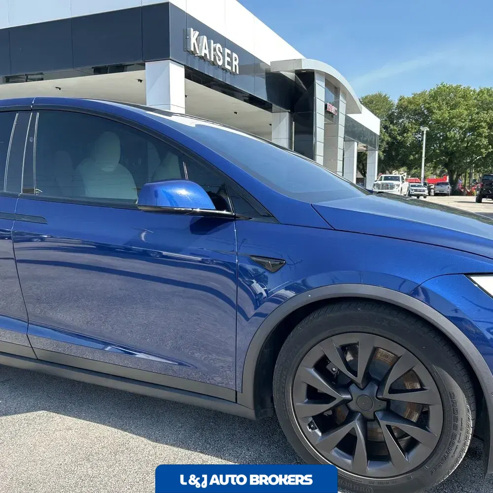 2022 Tesla Model X Plaid