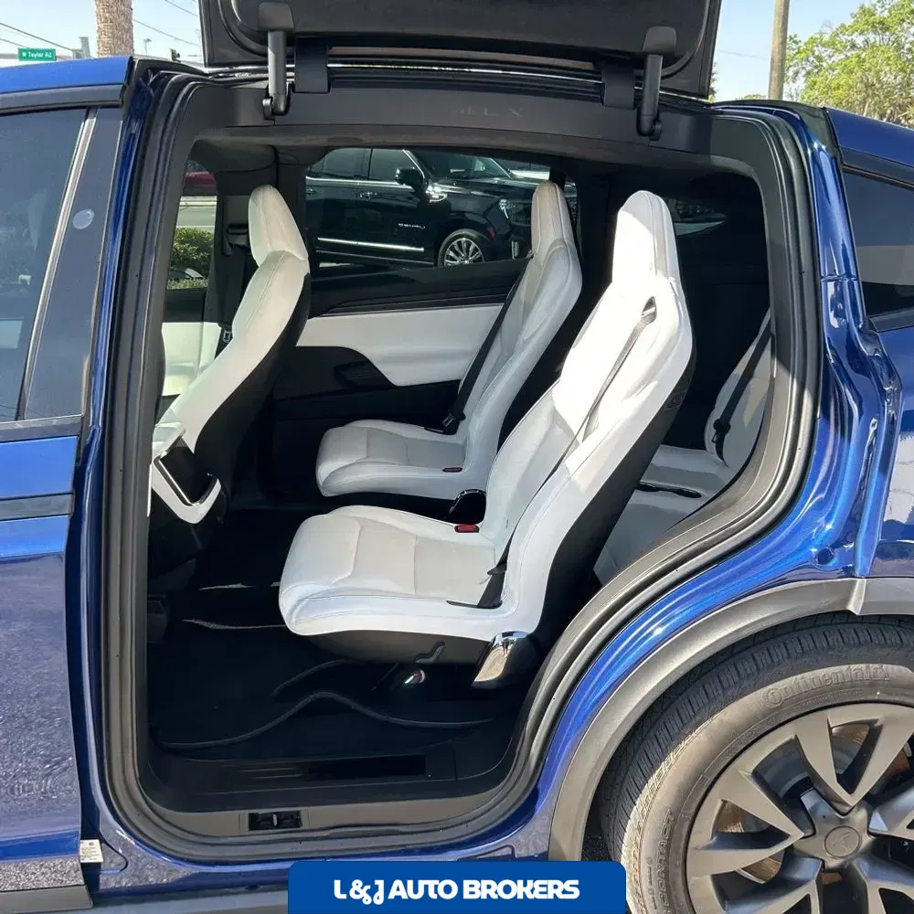 2022 Tesla Model X Plaid