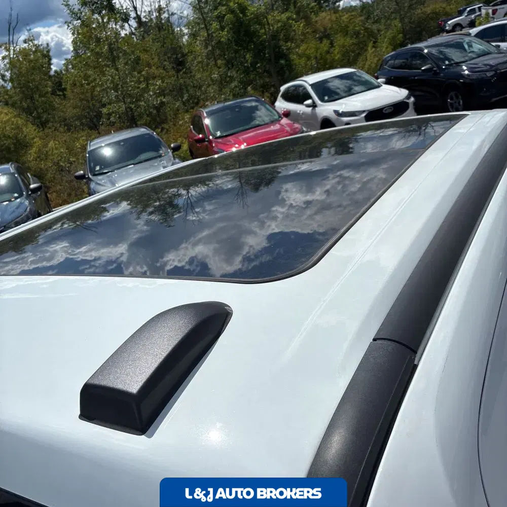 2024 Ford F350 S/D Lariat