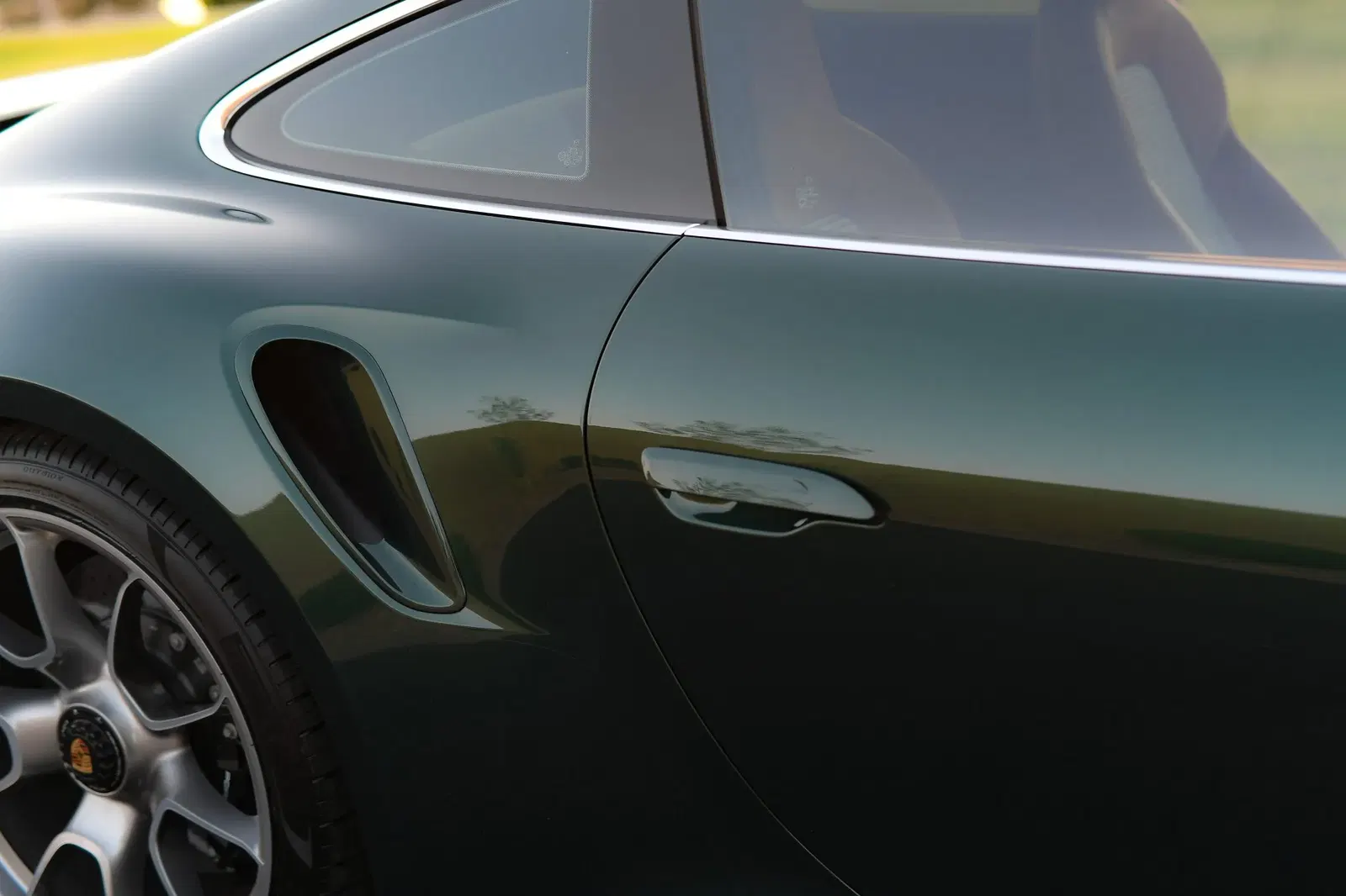2023 Porsche 911 Turbo S Coupe
