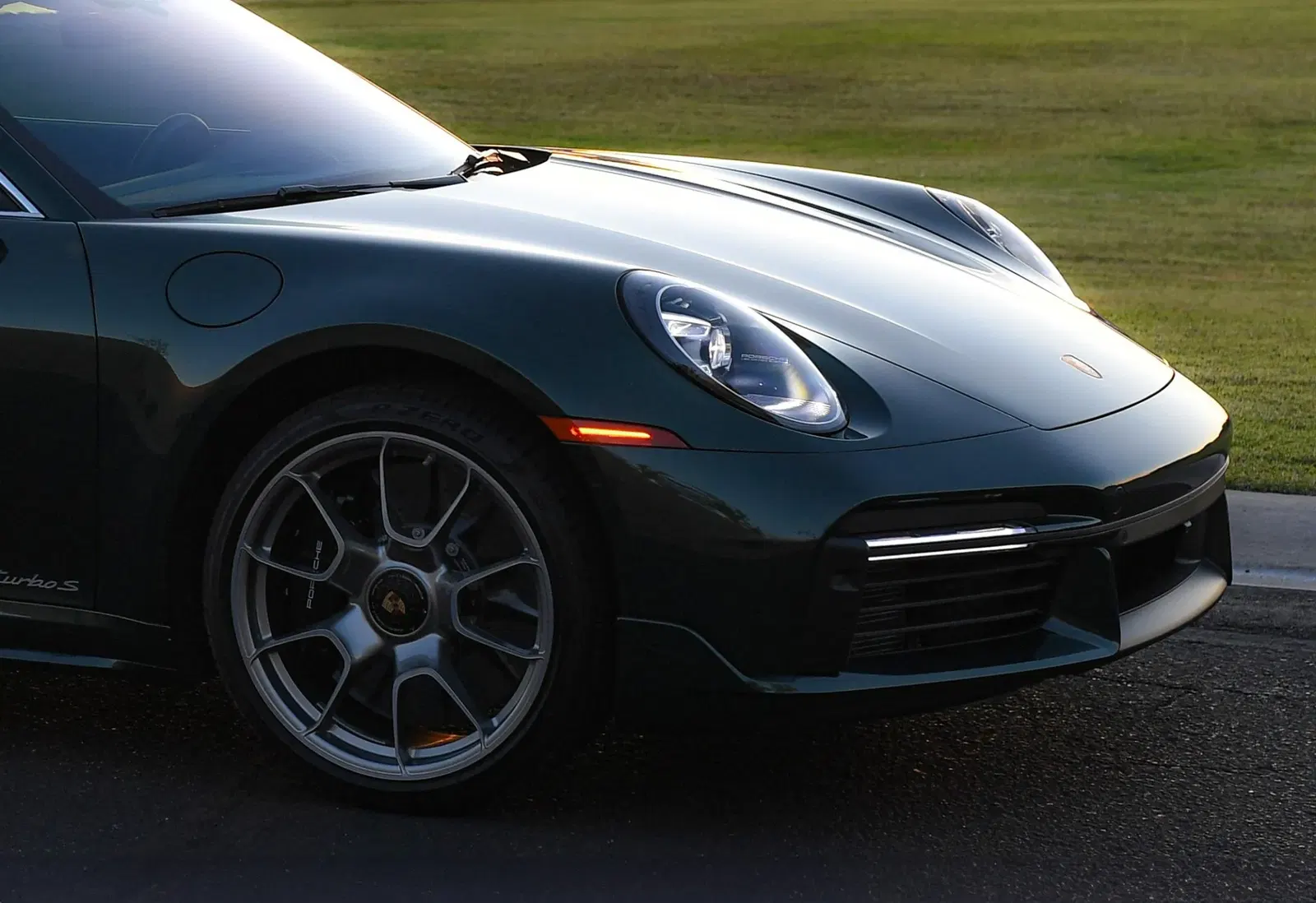 2023 Porsche 911 Turbo S Coupe