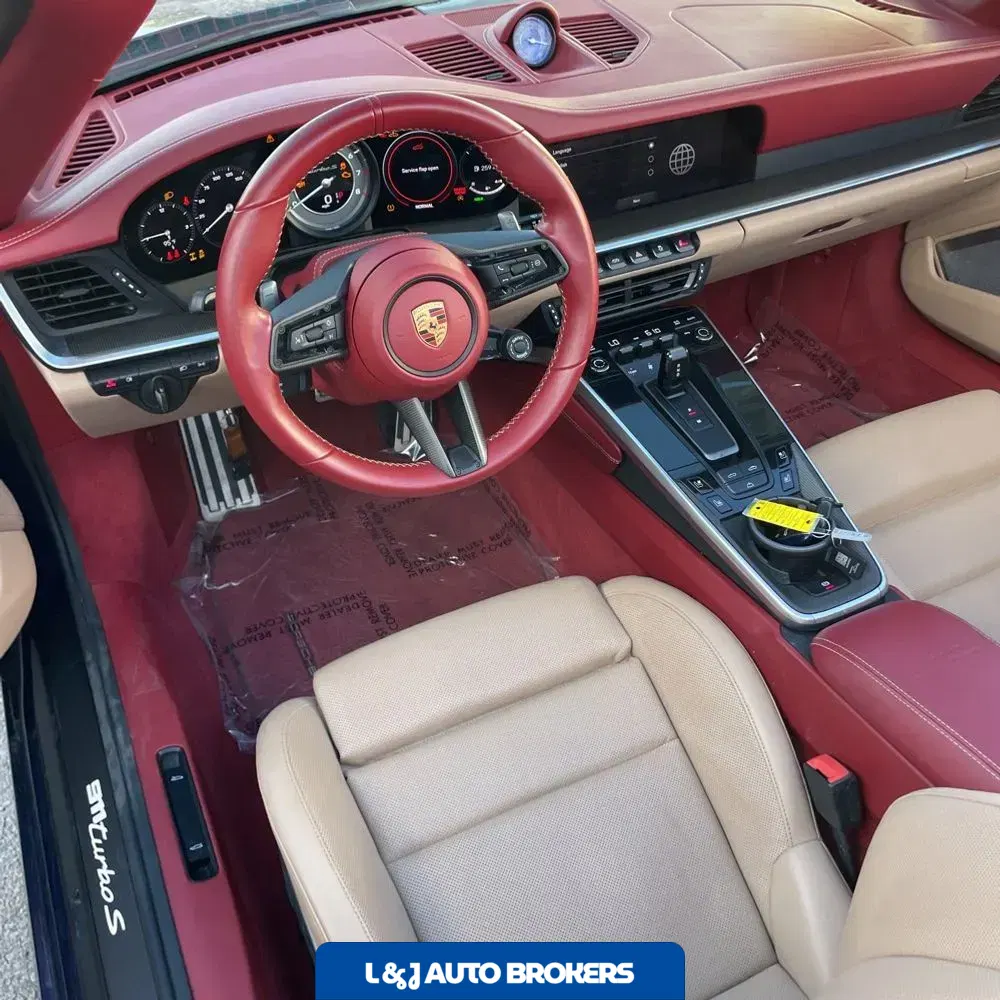 2022 Porsche 911 Turbo S