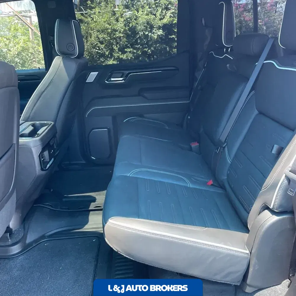2024 GMC Sierra 1500 AT4X